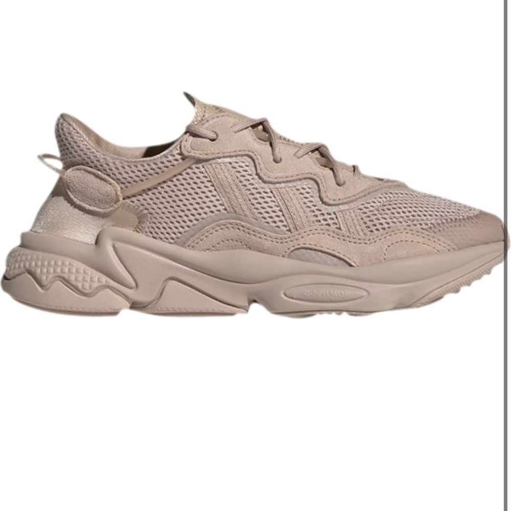 Adidas ozweego sneakers